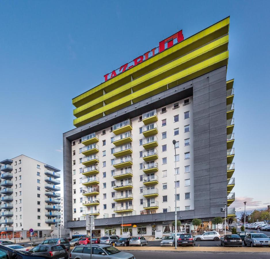 Resinest Apartamenty Nowe Bojary Бялисток Екстериор снимка